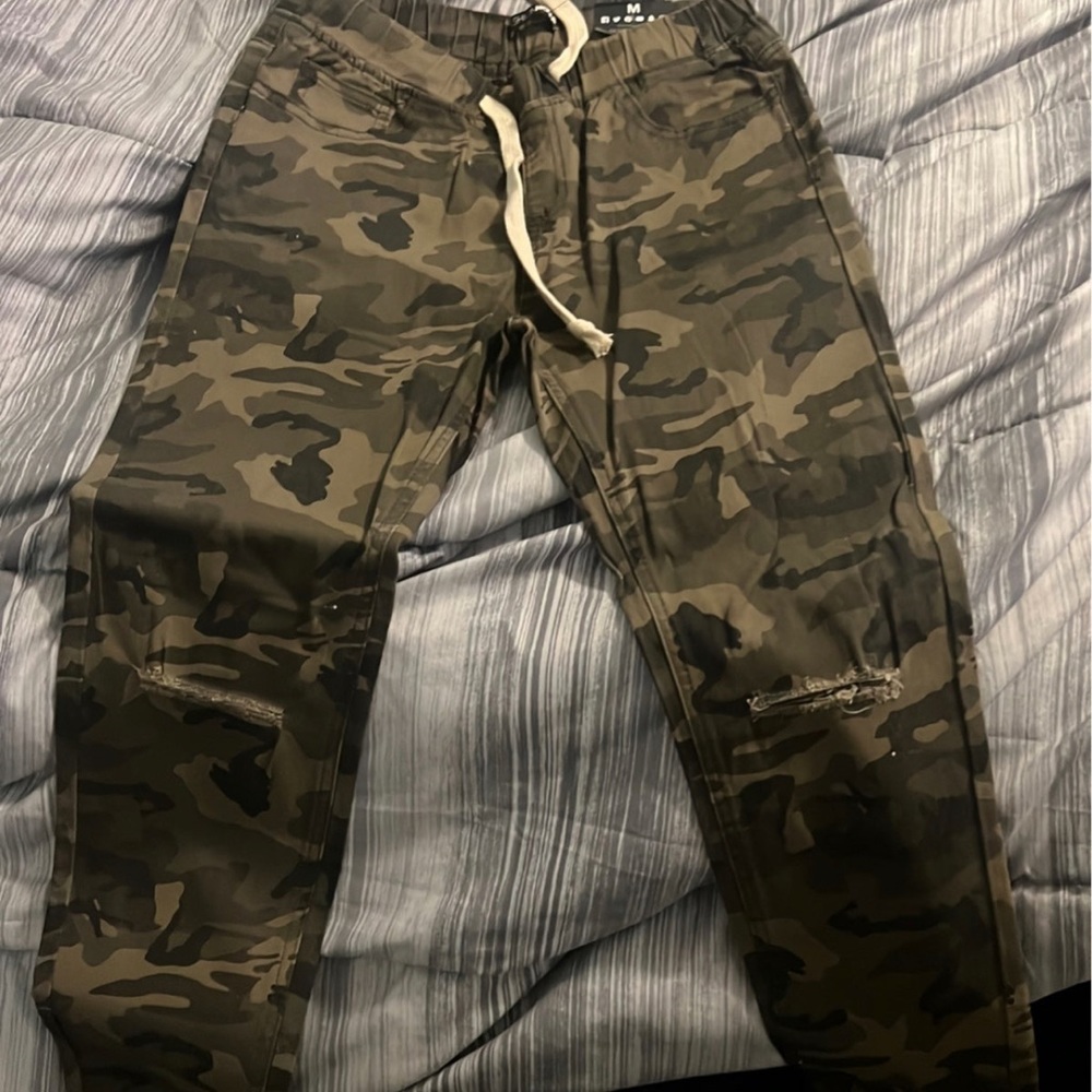 Camo cargo pants